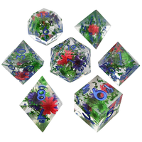 Dés à jouer Feeron Dungeons & Dragons D20 en acrylique, peints à la main, écologiques, 7 pièces, avec des bords tranchants pour un jeu optimal