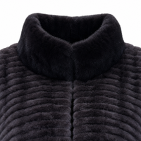 Nouveau gilet en fausse fourrure de vison pour femme, à rayures diagonales, couleur personnalisable, élégant, amincissant, longueur genou, sans manches