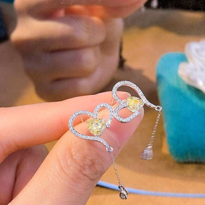 Orecchini pendenti a cuore con nappe da donna, stile cool, gioielli pendenti per l'orecchio, accessori per l'uso quotidiano - Product Image 2