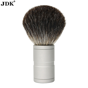 Pinceau à raser <span class=keywords><strong>de</strong></span> luxe en aluminium pour un <span class=keywords><strong>rasage</strong></span> humide haut <span class=keywords><strong>de</strong></span> gamme - Product Image 3