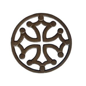 Antike französische runde Occitane Cross Trivet aus Gusseisen für Tisch matten durchmesser 20cm Farm house Decor - Product Image 2