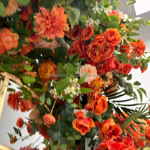 Arreglos Florales Artificiales Personalizados para Bodas, Flores de Naranja, Rosas y Follaje, Hilera de Flores Enrolladas con Arco - Product Image 2