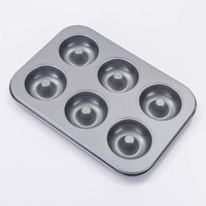 Molde para hornear de 6 cavidades para donuts, color gris espacial, para uso en horno doméstico. - Product Image 1