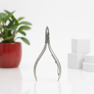 Alicates Profesionales de Acero Inoxidable para Cutículas y Uñas, Cortaúñas Resistente y Afilado, Recortador de Cutículas, Caja de Manicura con Mandíbula Ancha - Product Image 1