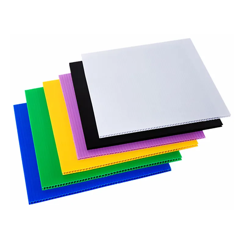 Tampons de couche de palette en plastique ondulé en polypropylène imprimés personnalisés 4x8 feuille de polypropylène pp