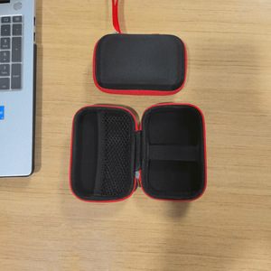 Sac de rangement portable gris en maille pour microphone cravate avec fermeture éclair et crochet pour accessoires d'appareil photo numérique et emballage d'électronique 3C - Product Image 3