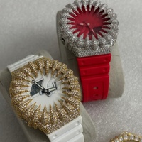 Montres numériques G, y compris les modèles GM2100, GA2100, GA110, DW5600, sont des montres de la série -Série personnalisable en usine, résistance disponible pour SANDA