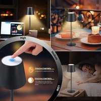 Lampe LED sans fil portable et moderne pour restaurant, rechargeable, à commande tactile, pour table de chevet, avec support pour bouteille de vin