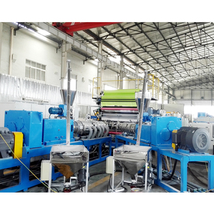 Ligne de production de <span class=keywords><strong>tapis</strong></span> de sol en <span class=keywords><strong>PVC</strong></span> à motif <span class=keywords><strong>bois</strong></span>, machine d'extrusion de feuilles de sol en <span class=keywords><strong>PVC</strong></span> à motif pièces de monnaie - Product Image 2