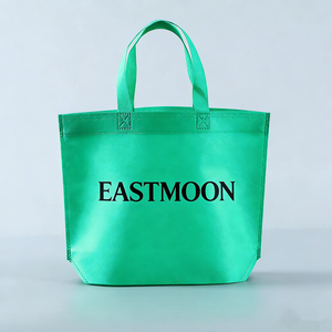 Sac de courses écologique en non-tissé, sac d'emballage pour vêtements, sac à fermeture éclair, sac cadeau avec logo personnalisé imprimé, sac à poignée pour les petites entreprises - Product Image 6