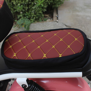 Funda de asiento de cuero con forma de diamante para scooters eléctricos, resistente al agua, protección solar para todas las estaciones - Product Image 4