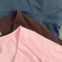 Ensemble de sport 2 pièces pour femme : haut à manches longues col en V et short – Tenue de yoga, fitness, course et cyclisme ajustée