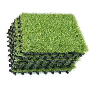 运动装饰草皮草10毫米PE簇绒标准人造草瓷砖用于游乐场和花园