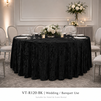 Nappe ronde en velours noir froissé de 132 pouces pour tables de banquet rondes de 72 pouces avec un rabat de 30 pouces