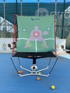 Máy phóng bóng pickleball chất lượng cao, nhẹ, di động, sử dụng nhanh chóng và dễ dàng trong nhà/ngoài trời, có thể tùy chỉnh logo & trang trí lỗ. - Product Image 2