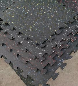 <span class=keywords><strong>Tapis</strong></span> de sol en caoutchouc EPDM pour salle de sport professionnelle Dinuo, <span class=keywords><strong>tapis</strong></span> de sol en caoutchouc puzzle 100*100cm - Product Image 6
