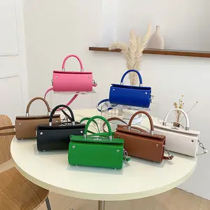  Vendita calda 2023 Fashion new fashion Instagram leisure lock women designer designer sling bags