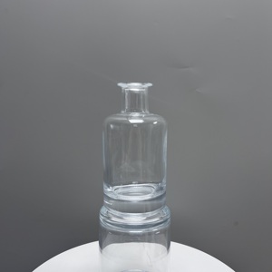 Bouteille <span class=keywords><strong>en</strong></span> verre <span class=keywords><strong>vide</strong></span> <span class=keywords><strong>en</strong></span> <span class=keywords><strong>gros</strong></span> d'usine, <span class=keywords><strong>flacon</strong></span> transparent rechargeable pour huiles aromatiques, pour <span class=keywords><strong>achat</strong></span> <span class=keywords><strong>en</strong></span> <span class=keywords><strong>gros</strong></span> - Product Image 1