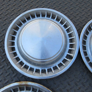 Ensemble de 4 enjoliveurs vintage, diamètre 36 cm, pour jantes de 13 pouces (76756) - Product Image 5