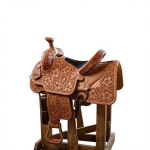 Brida de cuero de búfalo de agua de la mejor calidad y larga duración, grabada a mano, estilo inglés, sostenible, personalizada, de madera, para caballo de carreras. - Product Image 2