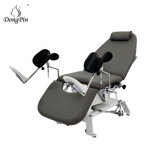 Hydraulische gynaecologische onderzoekstoel met omkeerbare hendel, verplaatsbaar medisch bed voor ziekenhuisgebruik - Product Image 3