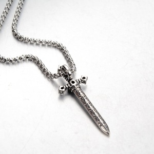 हिफोप स्टेनलेस स्टील डायमंड हार सोने की प्लेटेड तलवार और तितली डिजाइन दैनिक पहनने के लिए - Product Image 3