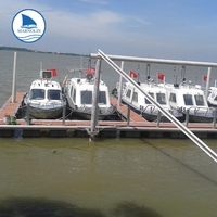 Bateau à moteur gonflable parking flottant pêche sous-marin ponton