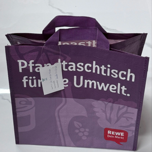 กระเป๋าช้อปปิ้งทรงกล่องขนาดกลาง ผลิตจากผ้า PP ทอ แบบสะพายไหล่ สีสันตามสั่ง ผลิตในเวียดนาม  แบบ OEM ODM  เคลือบ BOPP  สำหรับไลฟ์สไตล์ใหม่ - Product Image 3