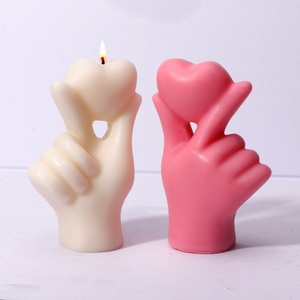 Molde de Silicona con Forma de Mano de Corazón para Velas - Herramientas para Hacer Manualidades de Cera 3D para el Día de San Valentín - Product Image 5