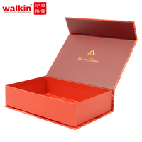 WALKIN Faible MOQ Meilleur Prix Livraison Logo Personnalisé Plastification Mate Gaufrage Dossiers Emballage Bouteille Huile Beauté Crème Visage