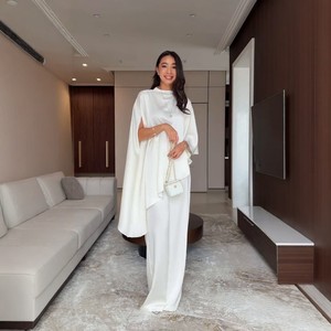 Conjunto de Pantalones Anchos Blancos Holgados de Primavera 2026 para Mujer, Atuendo Informal de Dos Piezas con Corte Irregular, Estilo Europeo y Americano - Product Image 3