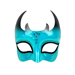 Máscara de Halloween de plástico de media cara con cuernos de demonio turquesa, estilo moderno, color azul verdoso de medianoche - Product Image 1
