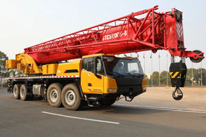 Grue sur camion STC800C5-8 Capacité 80T 265kW pour les travaux <span class=keywords><strong>d</strong></span>'infrastructure - Product Image 2