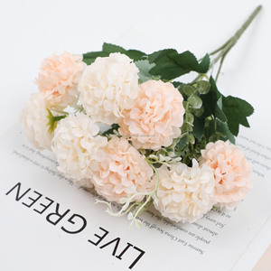 Boules <span class=keywords><strong>de</strong></span> fleurs artificielles <span class=keywords><strong>de</strong></span> chrysanthème faites à la main Pompon décor <span class=keywords><strong>de</strong></span> <span class=keywords><strong>table</strong></span> <span class=keywords><strong>de</strong></span> mariage et <span class=keywords><strong>centre</strong></span> <span class=keywords><strong>de</strong></span> <span class=keywords><strong>table</strong></span> <span class=keywords><strong>de</strong></span> noël <span class=keywords><strong>nouvel</strong></span> <span class=keywords><strong>an</strong></span> chinois - Product Image 1