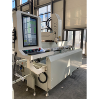 Machine CNC à commande servo OUWO 1800 mm pour fenêtres et portes en PVC avec fonction d'usinage sur table rotative inclinable à 180 degrés