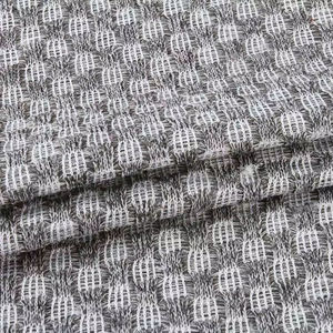 Compre Tela de Rayón, Poliéster y Spandex con Estampado de Cuadros Gingham de Fabricantes Chinos - Product Image 4