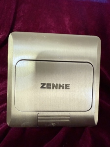 ซ็อกเก็ตอเนกประสงค์มาตรฐานสากล ZENHE สำหรับห้องครัว ห้องนอนในบ้าน ปลั๊กไฟกันน้ำ IP65 แบบซ่อน ปลั๊กคอมพิวเตอร์ ฟอสเฟอร์คอปเปอร์ - Product Image 2