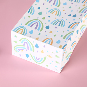 Bolsa inferior cuadrada de papel Kraft blanco con asa <span class=keywords><strong>retro</strong></span> personalizada con rayas arcoíris embalaje de regalo de vacaciones con logotipo personalizado - Product Image 3