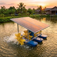 Système d'aération solaire de grande taille pour l'aquaculture commerciale, moteur 48V DC, stockage de batterie, acier inoxydable, faible bruit, durable