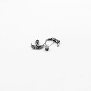 yunnique Skeleton <b>Stud</b> Earrings Tibetan <b>Silver</b> Titanium Steel Party Fashion Asymmetry Geometric Design - Product Image 3