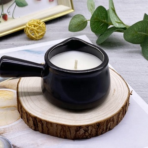 Velas Aromáticas de Cera de Soja con Aroma a Coco en Tarro de Cerámica con Boquilla para Masajes Corporales, Marca Privada LTC21, Gran Venta - Product Image 5