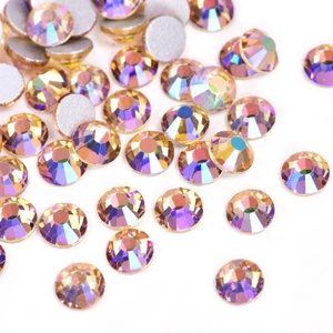 Cristales de Diamante AB SS20, Cristales Redondos con Reverso Plano, Cristales Iridiscentes, Cuentas Redondas con Reverso Plano de Vidrio (1440 piezas) - Product Image 3