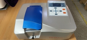 เครื่องวิเคราะห์ทางห้องปฏิบัติการ DU-8200 เครื่องสเปกโตรโฟโตมิเตอร์แบบ UV-Visible 190-1100 นาโนเมตร - Product Image 1