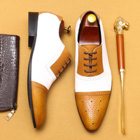 Chaussures Oxford Brogue Homme Bicolores Blanc et Beige à Bout Pointu et Lacets, Style Color Block, pour Tenues Formelles, Affaires et Mariages, Vente en Gros