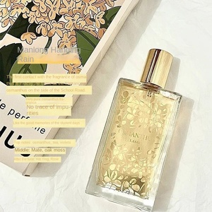 <span class=keywords><strong>Parfum</strong></span> <span class=keywords><strong>pour</strong></span> <span class=keywords><strong>femme</strong></span> en gros avec <span class=keywords><strong>parfum</strong></span> d'osmanthus frais et léger, appel durable dans <span class=keywords><strong>de</strong></span> petites boîtes cadeaux bon marché - Product Image 4
