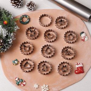 Lot de 11 <span class=keywords><strong>emporte</strong></span>-pièces à biscuits Linzer, cercles cannelés pour Noël et les fêtes d'hiver, avec motifs sapin de Noël, étoile et homme en pain d'épices - Product Image 1