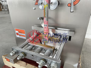 Machine <span class=keywords><strong>de</strong></span> remplissage et <span class=keywords><strong>de</strong></span> scellage automatique YB-300Y pour bâtonnets <span class=keywords><strong>de</strong></span> glace, <span class=keywords><strong>de</strong></span> confiture et <span class=keywords><strong>de</strong></span> gelée, idéale pour les jus <span class=keywords><strong>de</strong></span> fruits et les sucettes glacées – Vente chaude en usine - Product Image 5