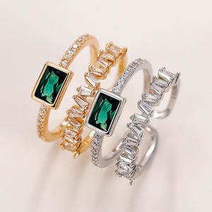 Anillo de Esmeralda para Mujer F1511, Anillo de Compromiso con Engaste Geométrico, Anillos de Moda con Piedras Preciosas Creadas en Laboratorio - Product Image 4