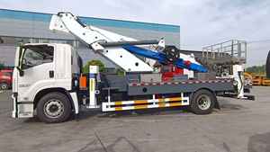 Camion plateforme aérienne Isuzu de 45 mètres, camion plateforme aérienne à bras télescopique - Product Image 3