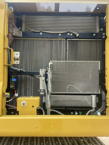 Escavatori CAT 330 Usati di Alta Qualità, Fornitore Originale Caterpillar, Escavatori di Seconda Mano, Macchinari da Costruzione Cingolati - Product Image 3